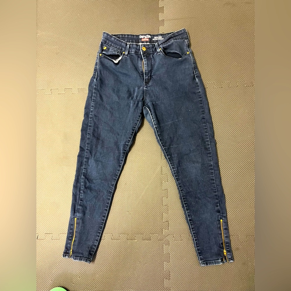 Levi’s Denizen Stretch Jeans